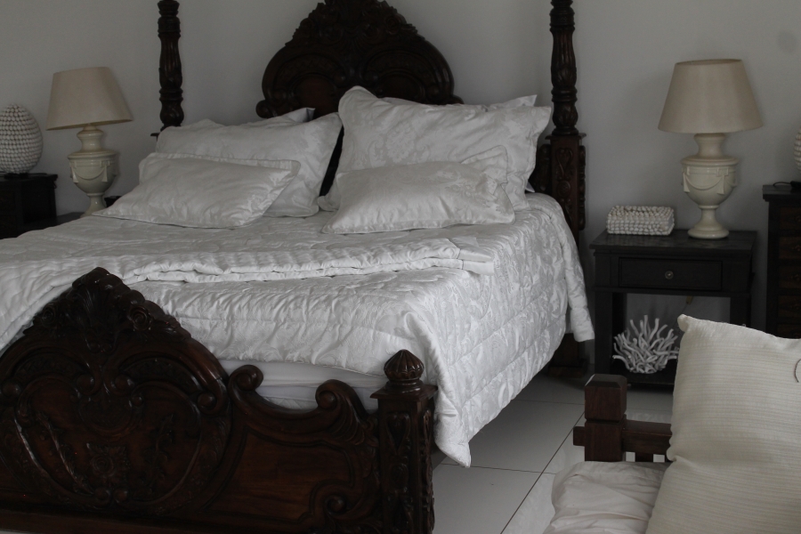 6 Bedroom Property for Sale in The Coves North West